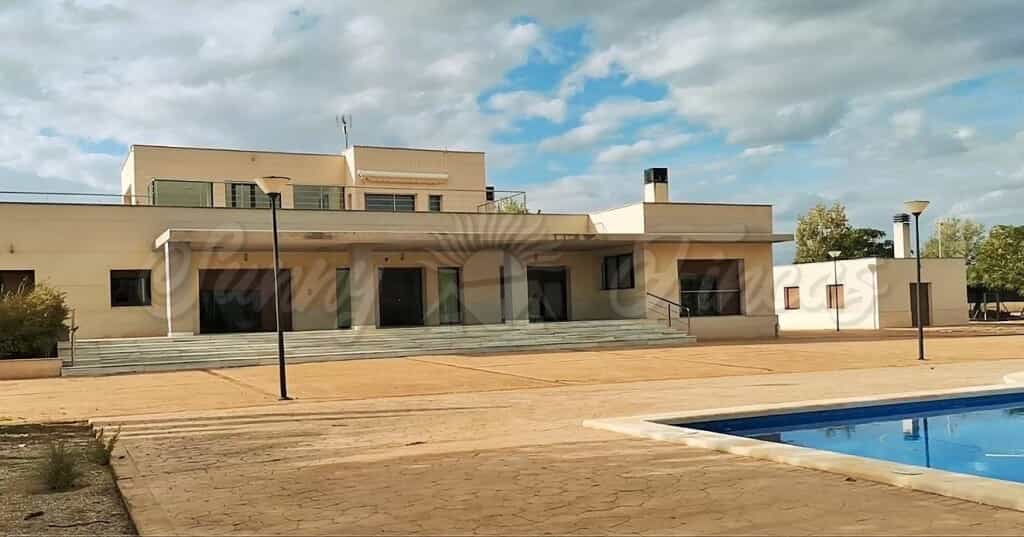 rumah dalam Yecla, Región de Murcia 11516875