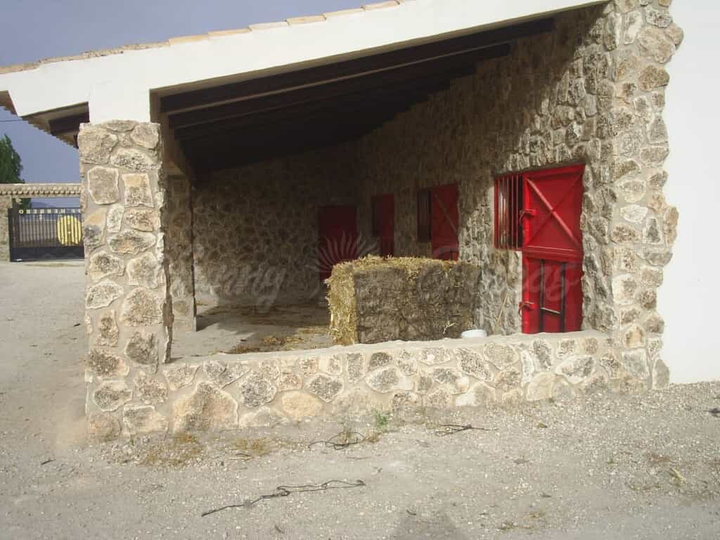 Huis in Yecla, Región de Murcia 11516887