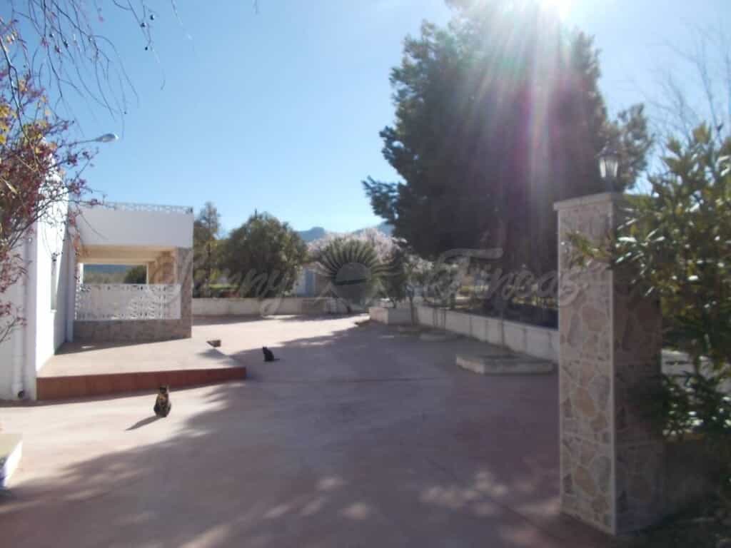 Будинок в Yecla, Región de Murcia 11516888