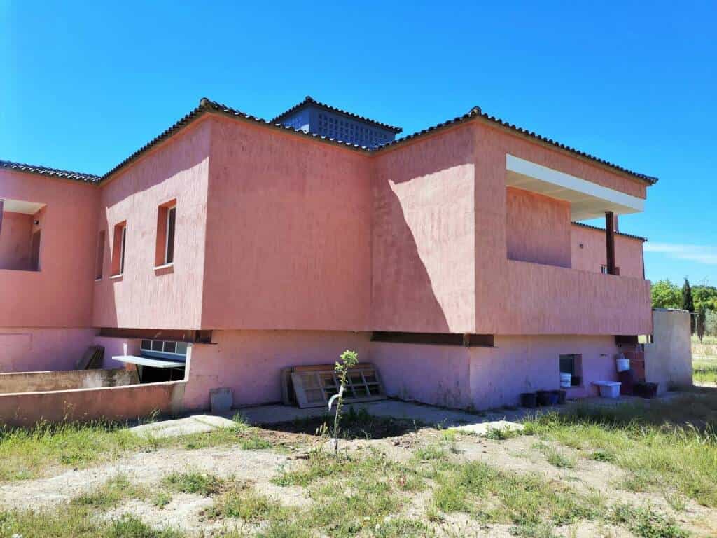 House in Caudete, Castilla-La Mancha 11516890