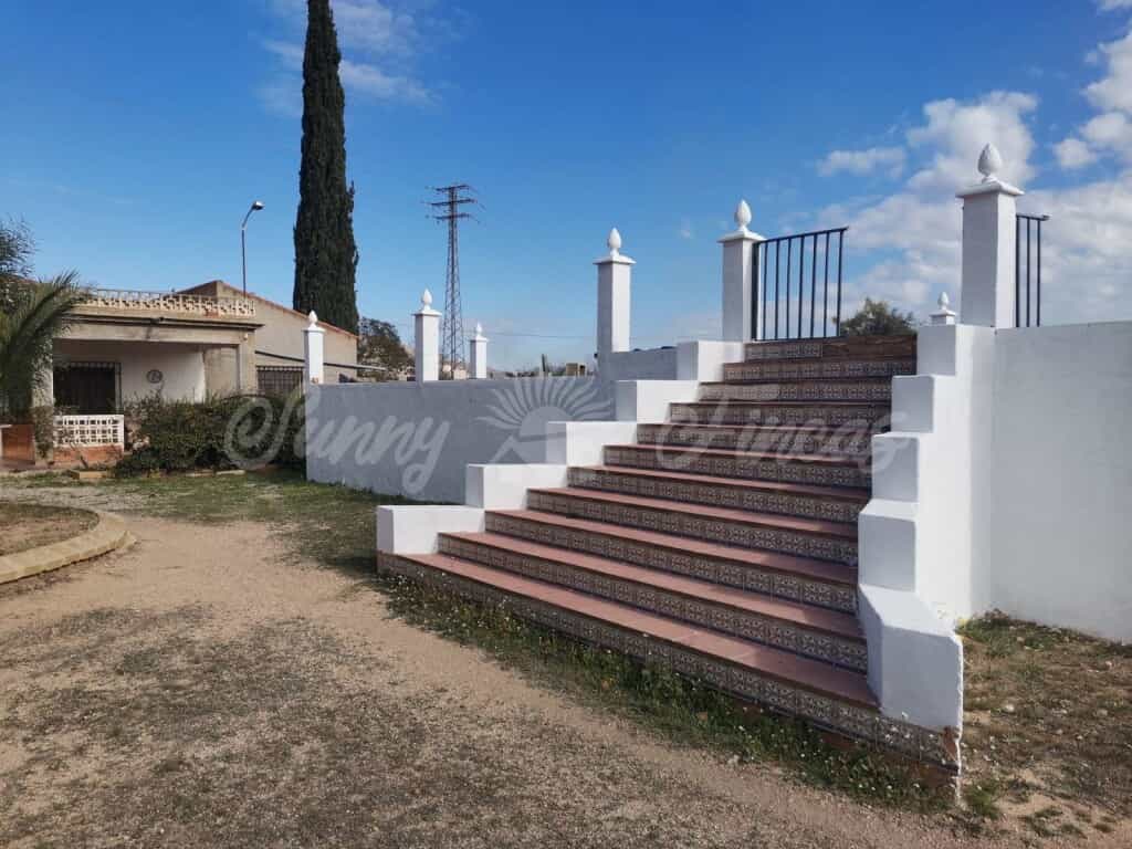 Rumah di Caudete, Castilla-La Mancha 11516906