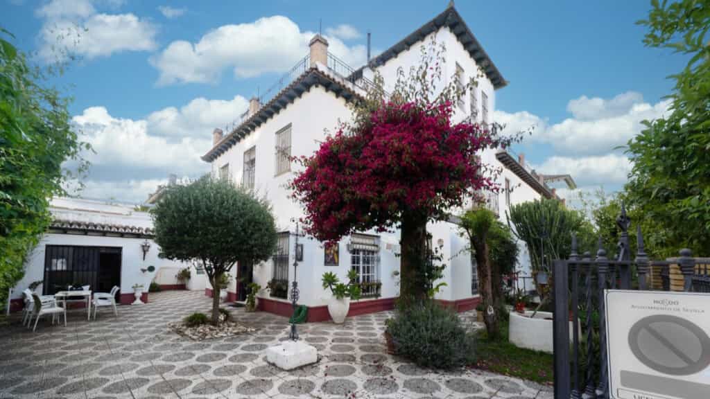 Talo sisään San Juan de Aznalfarache, Andalusia 11516998