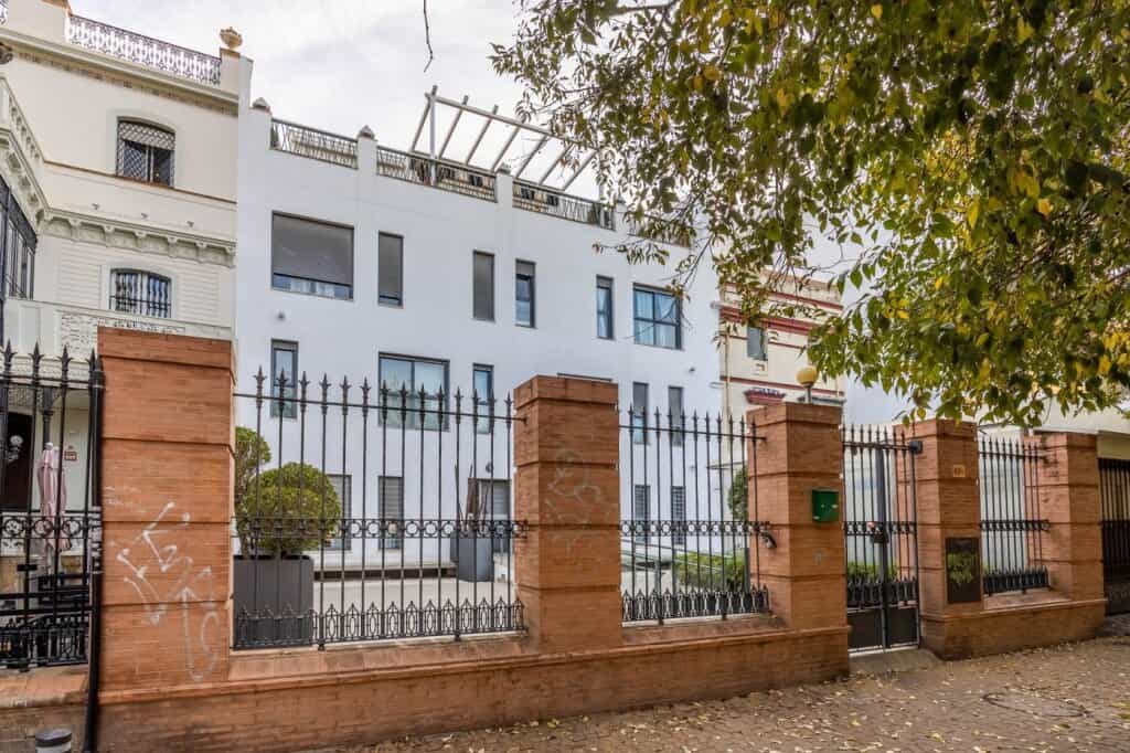 Condominium in Sevilla, Andalucía 11516999