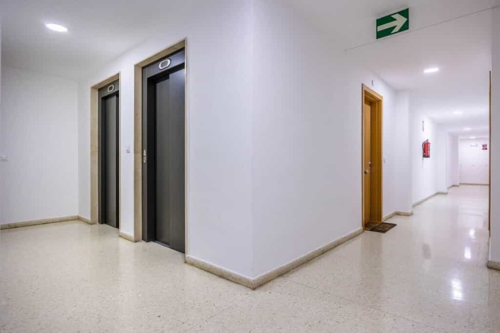 公寓 在 Sevilla, Andalucía 11517012