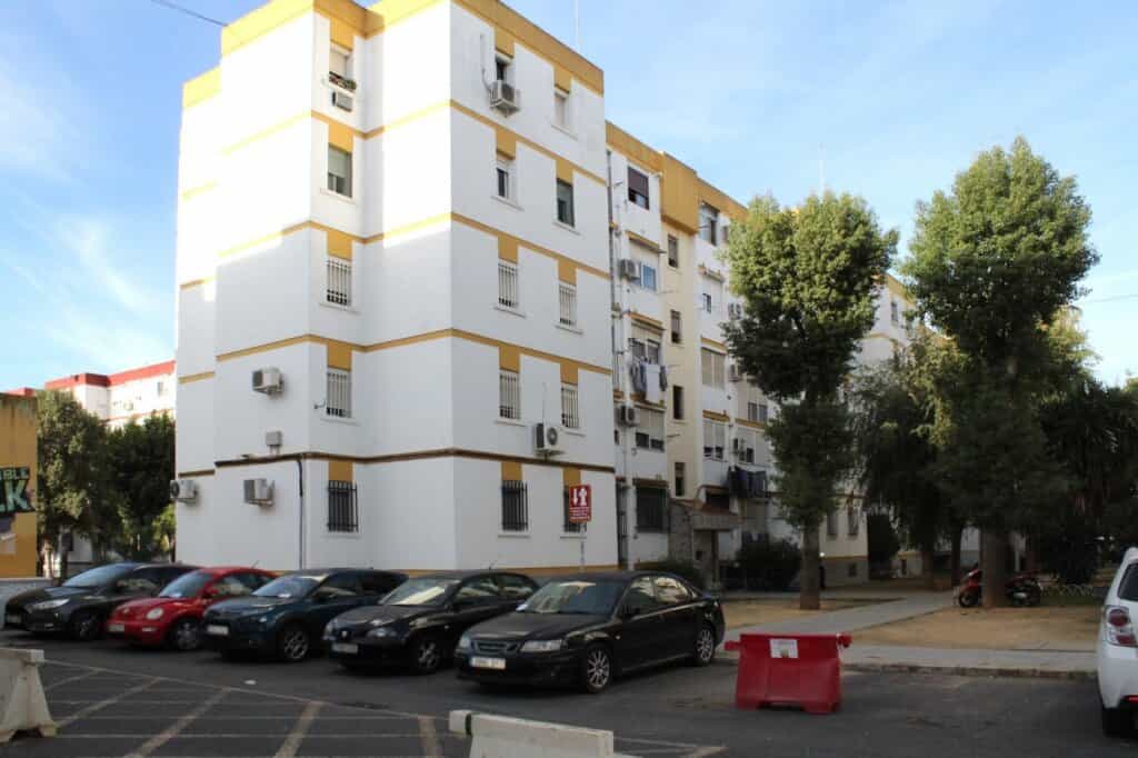 Osakehuoneisto sisään Sevilla, Andalucía 11517016