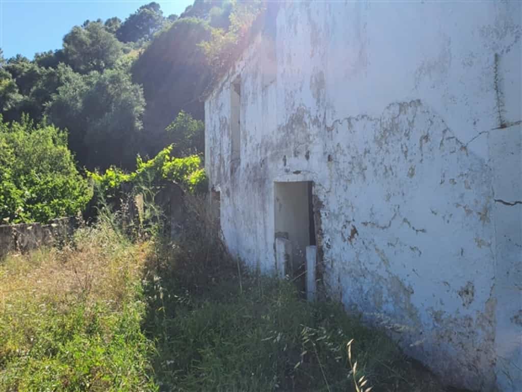 Будинок в Jubrique, Andalucía 11517061