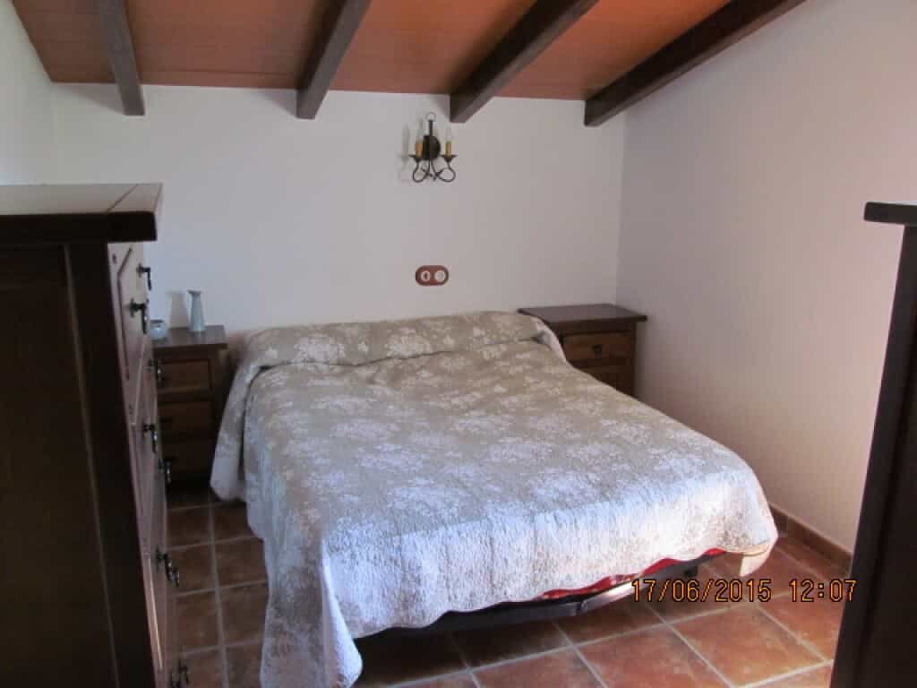 Rumah di El Burgo, Andalucía 11517071