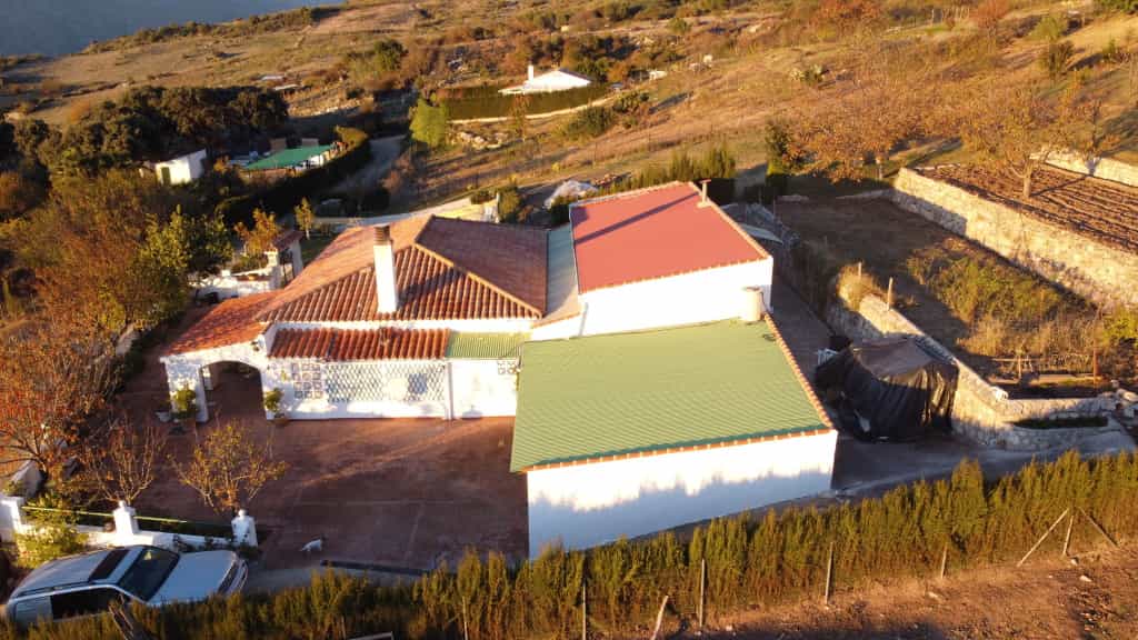 rumah dalam Algatocin, Andalusia 11517079