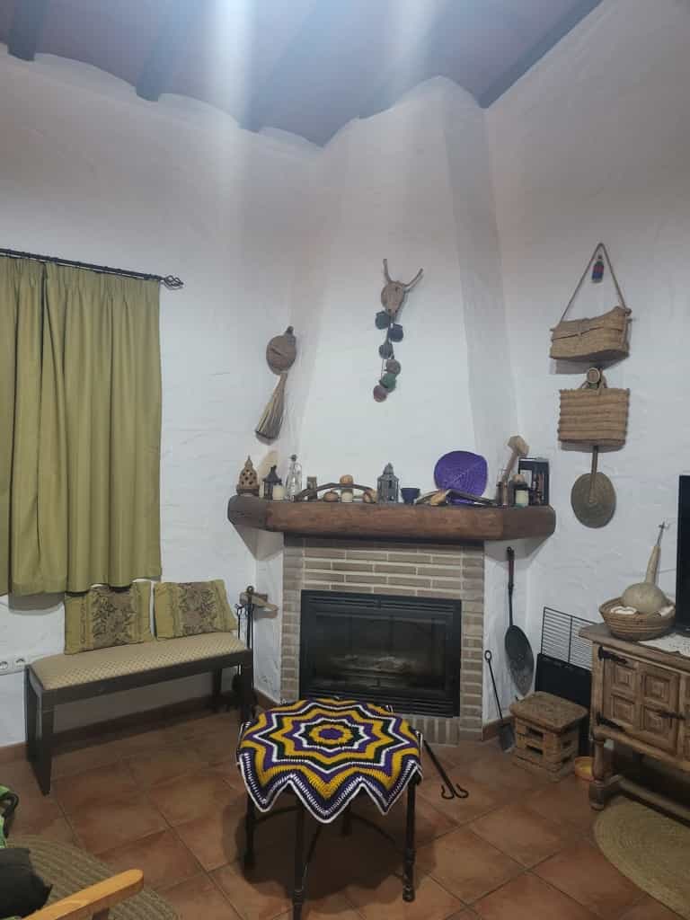 Будинок в Jubrique, Andalucía 11517140