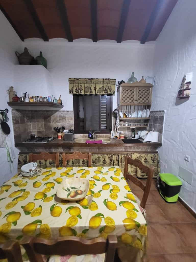 집 에 Jubrique, Andalucía 11517140
