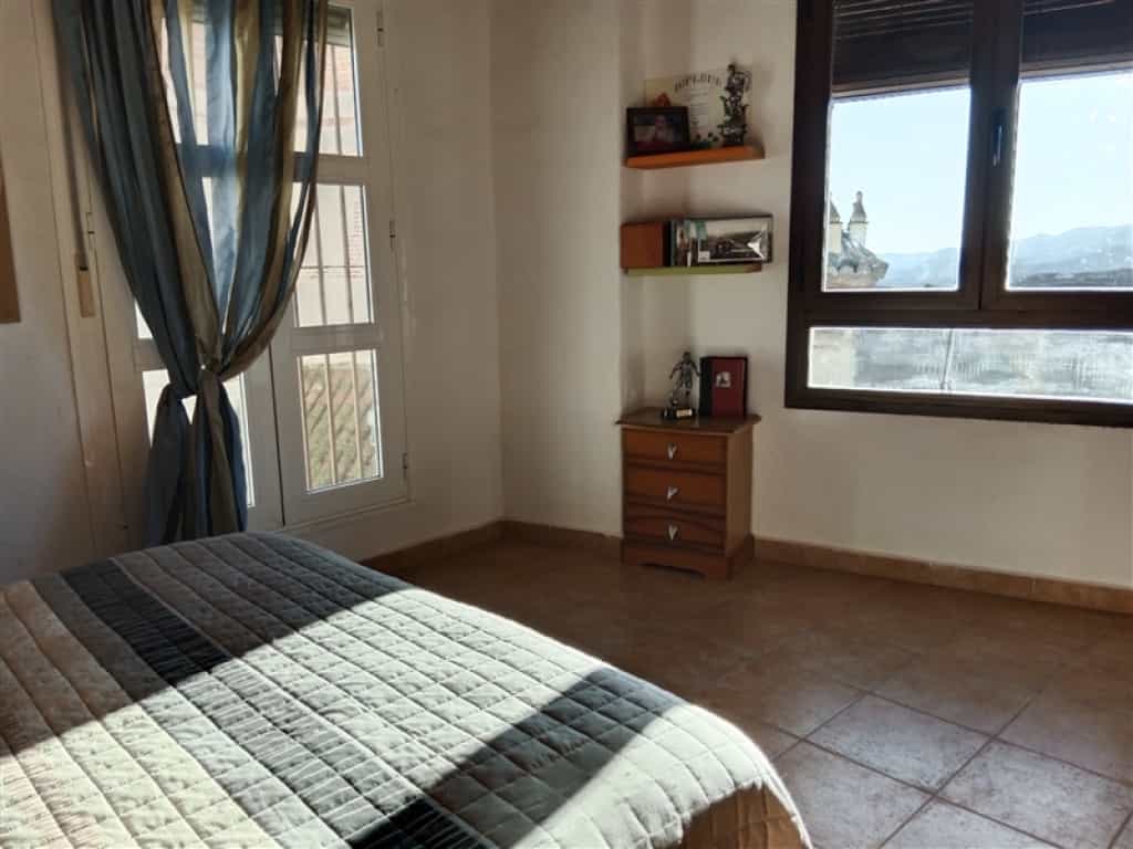 公寓 在 Alpandeire, Andalucía 11517141