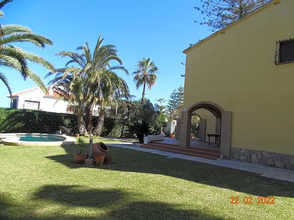 жилой дом в Ротес, Валенсия 11517163