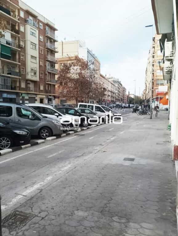 Perindustrian dalam Benimaclet, Valencia 11517194
