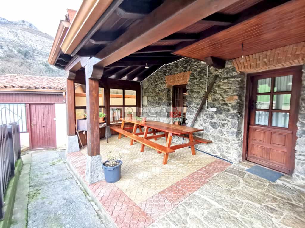 жилой дом в , Cantabria 11517229