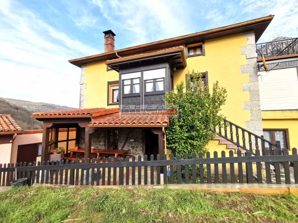 жилой дом в Matienzo, Cantabria 11517229
