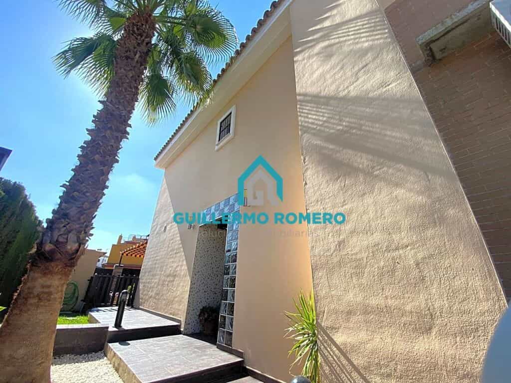 House in Coria del Rio, Andalusia 11517334