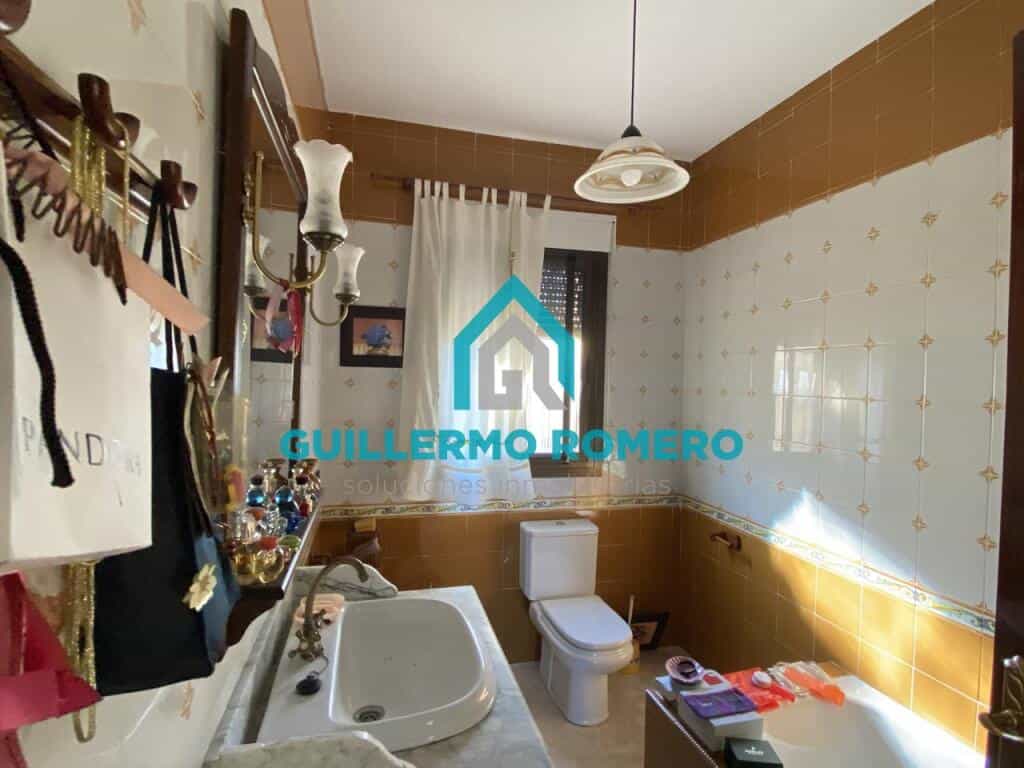 House in Palomares del Río, Andalucía 11517359