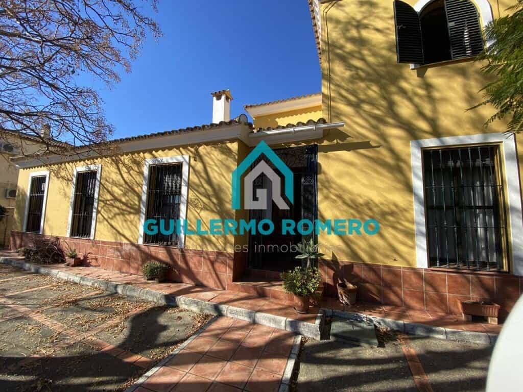 жилой дом в Паломарес-дель-Рио, Андалусия 11517359