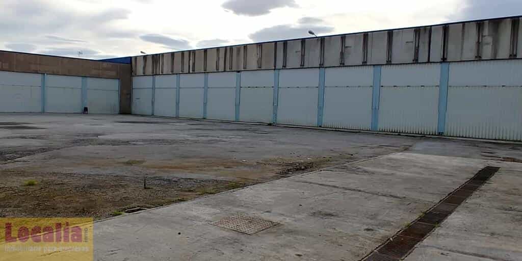 Industrial no Santa Cruz de Bezaná, Cantábria 11517420