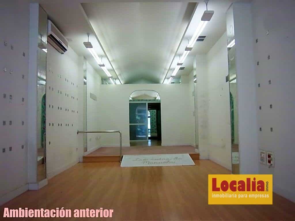 Industrieel in Santander, Cantabrië 11517439