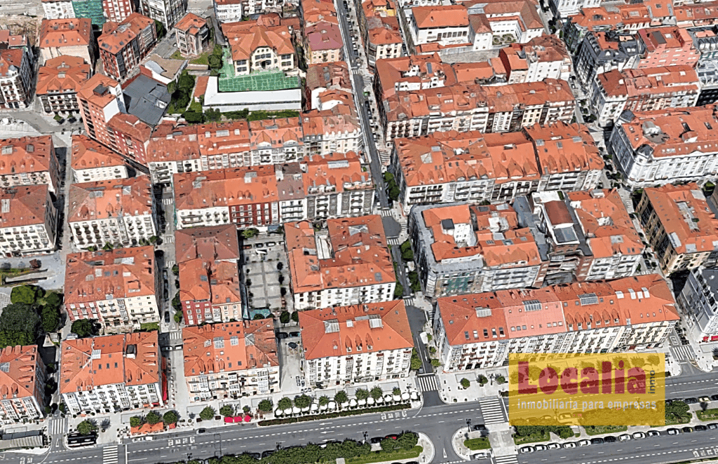 Perindustrian dalam Santander, Cantabria 11517446