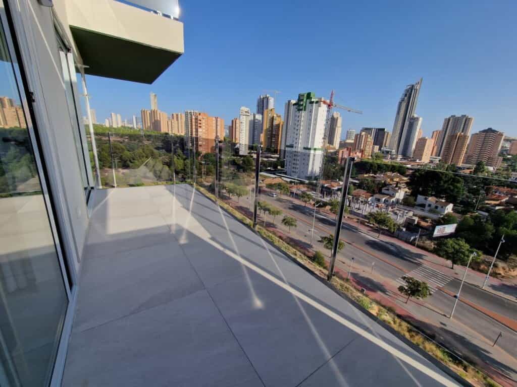 Condominium in Benidorm, Valencia 11517696