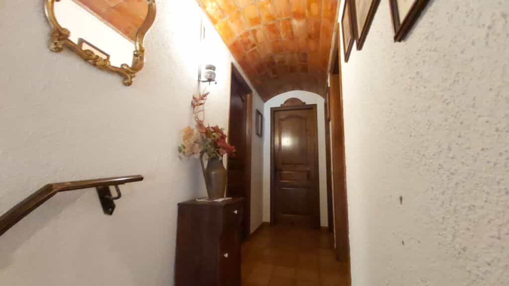 Talo sisään Torroella de Montgrí, Catalunya 11518319