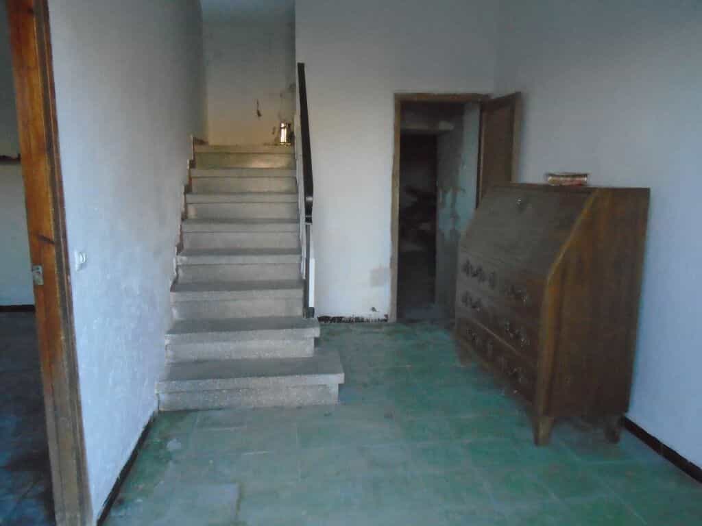 Talo sisään Torroella de Montgrí, Catalunya 11518329