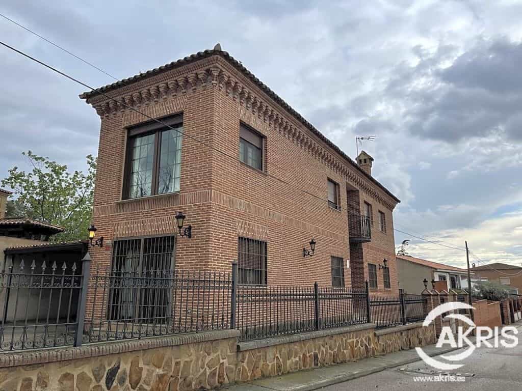房子 在 Guadamur, Castilla-La Mancha 11518649
