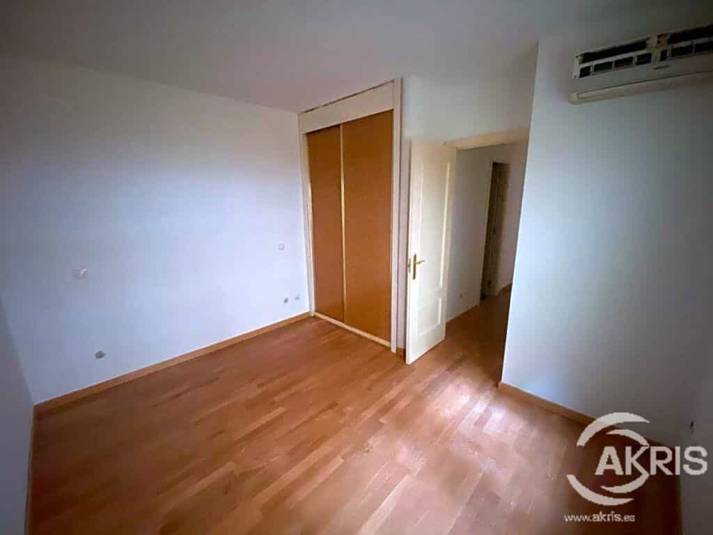 公寓 在 平托, 馬德里 11518721