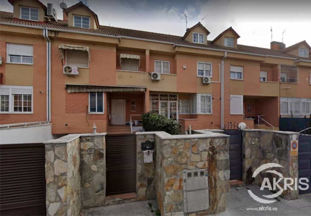 Будинок в Parla, Madrid 11518726