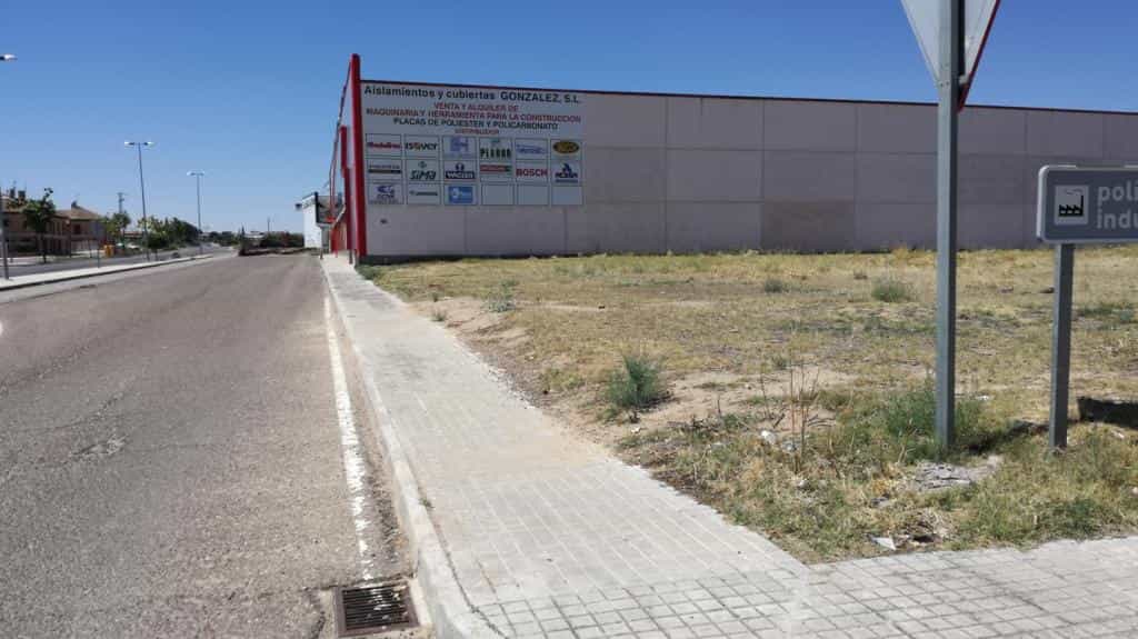 Land in Torrijos, Castilla-La Mancha 11518815