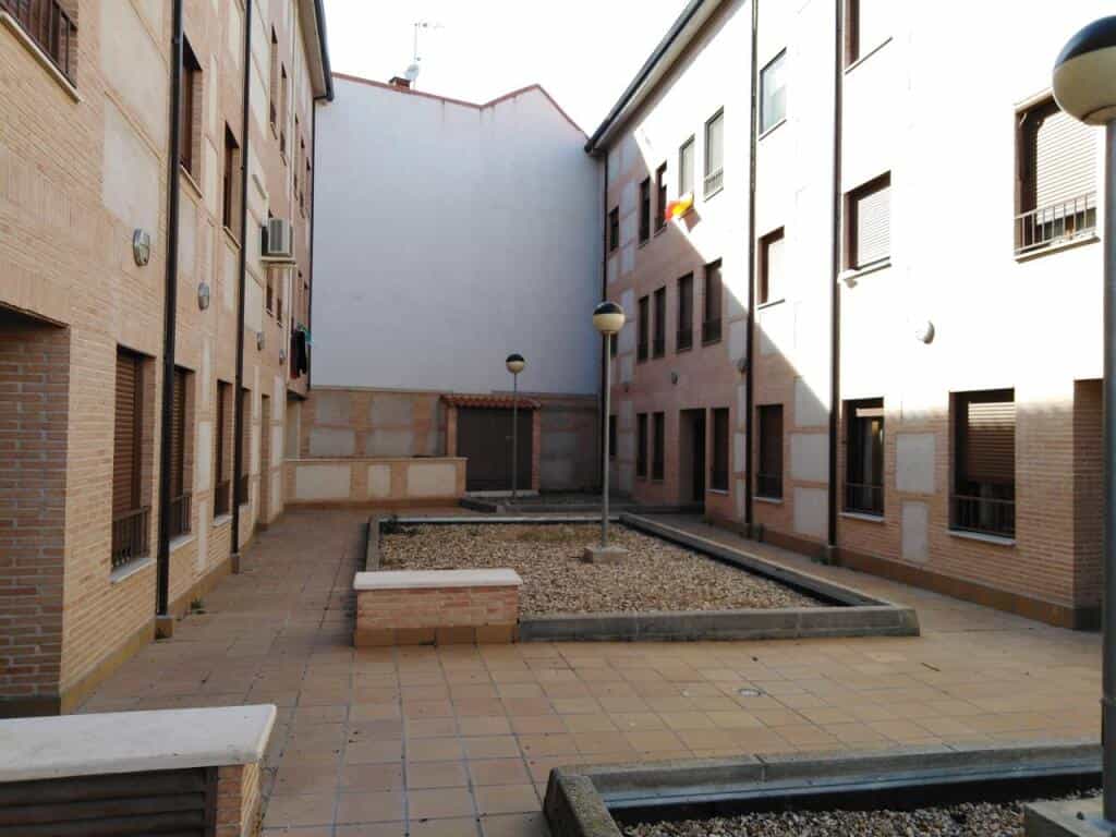 Osakehuoneisto sisään Bargas, Kastilia-La Mancha 11518837