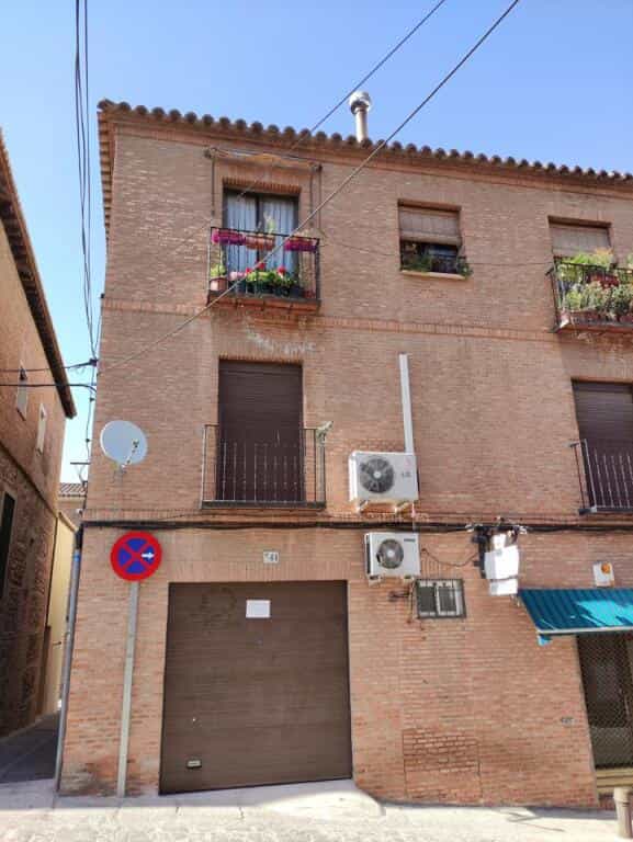 公寓 在 Toledo, Castilla-La Mancha 11518934