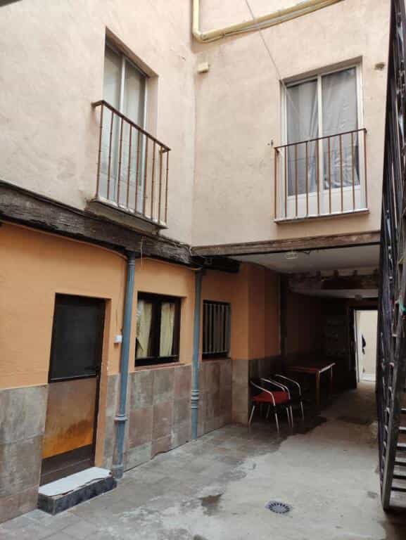 жилой дом в Толедо, Кастилия-Ла-Манча 11518949
