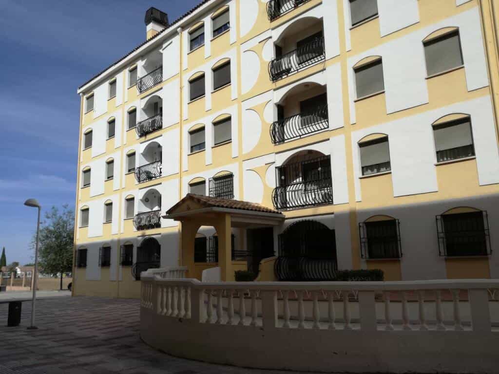 Condominium in Buenavista, Castille-La Mancha 11518965