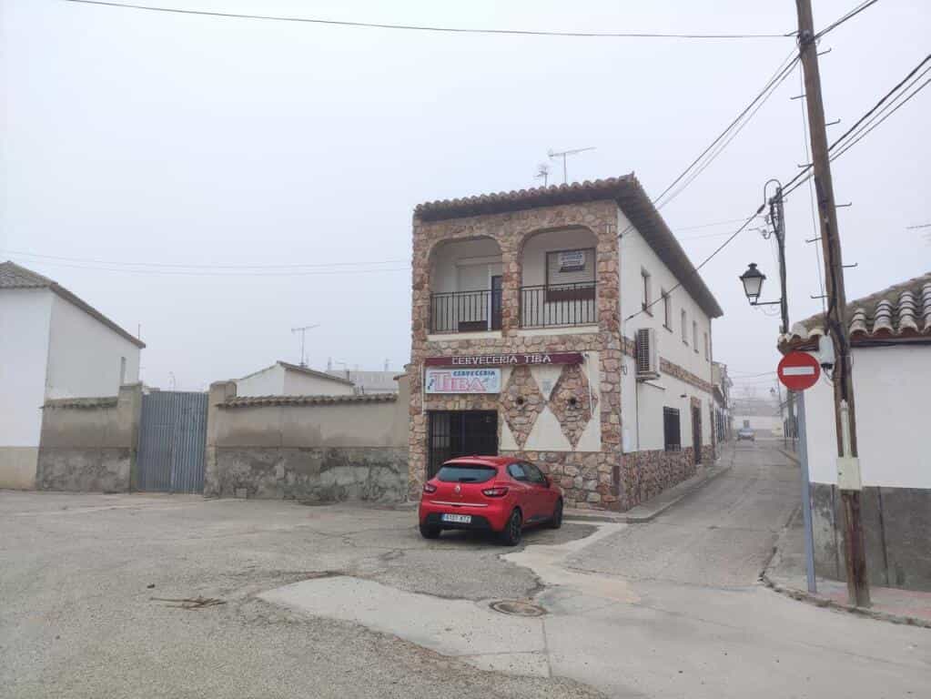 Condominium in Orgaz, Castille-La Mancha 11518981