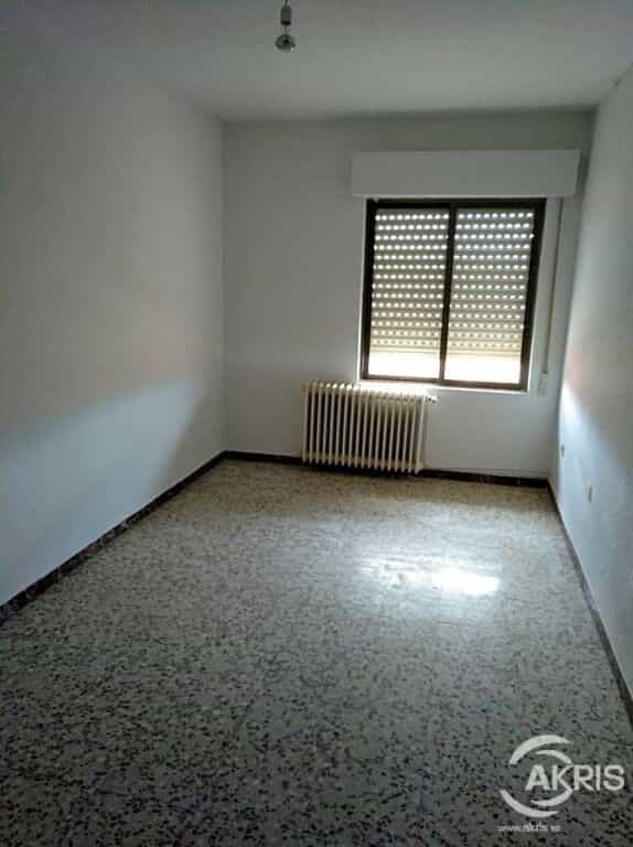公寓 在 Villatobas, Castilla-La Mancha 11519014