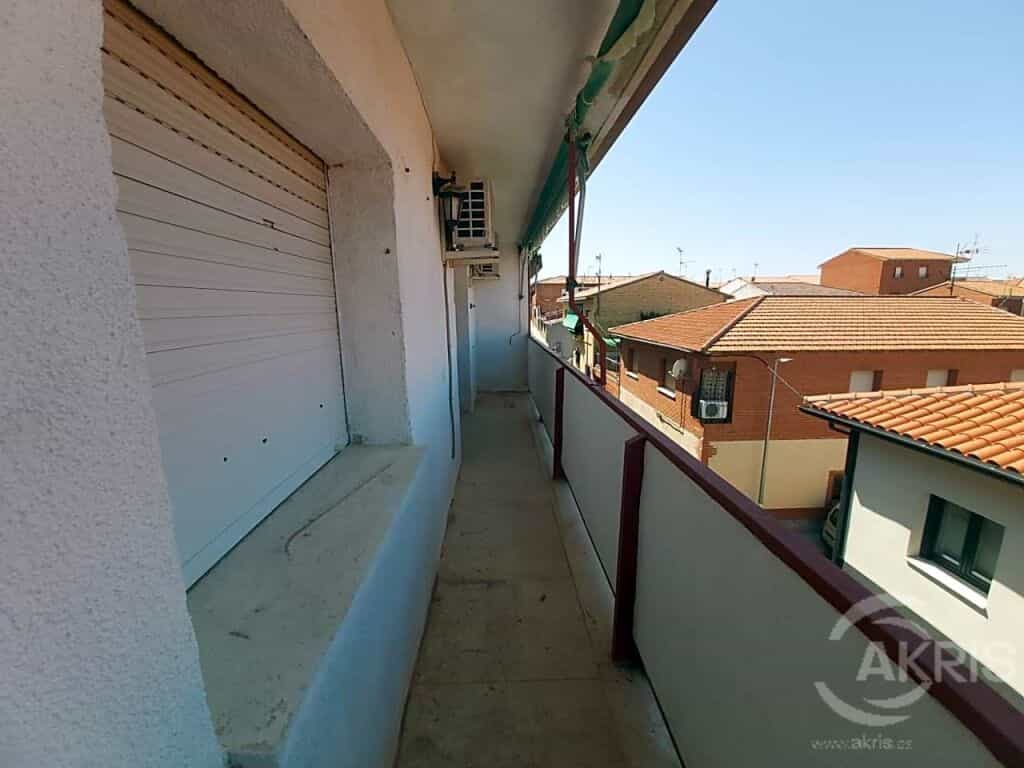Condominium in Barga's, Castilië-La Mancha 11519019