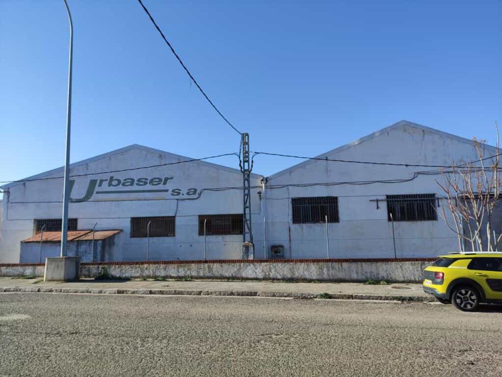 Przemysłowy w Toledo, Castilla-La Mancha 11519022