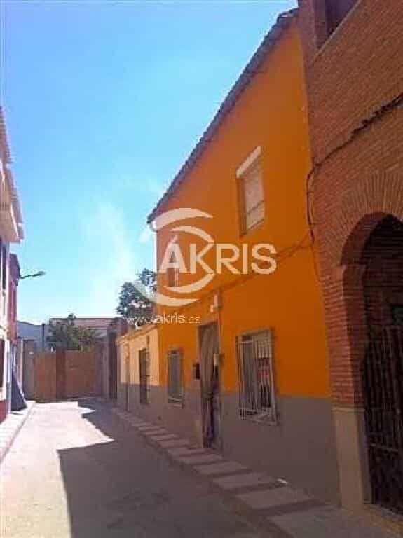 House in Mora, Castille-La Mancha 11519027