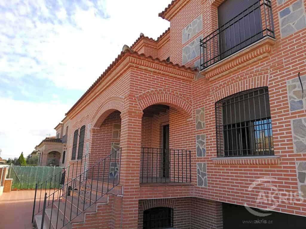 σπίτι σε Talavera de la Reina, Castille-La Mancha 11519126