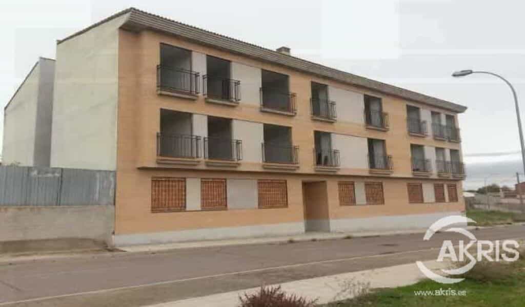 Osakehuoneisto sisään Camarena, Castille-La Mancha 11519144