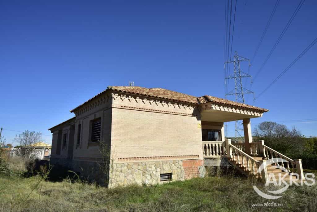 casa en Chozas de Canales, Castilla-La Mancha 11519160