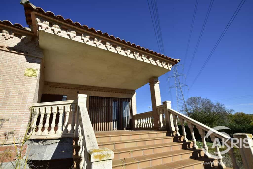 жилой дом в Chozas de Canales, Castille-La Mancha 11519160