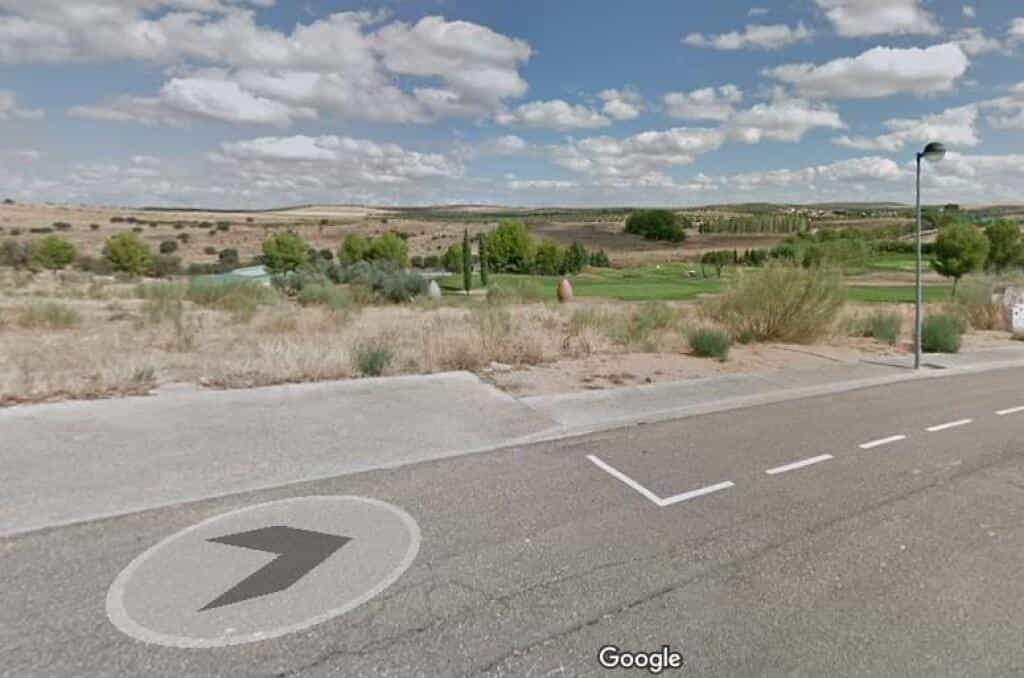 Land in Layos, Castille-La Mancha 11519168