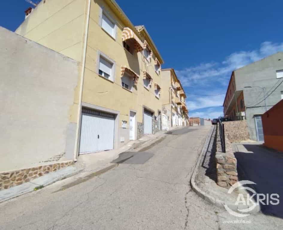 σπίτι σε Villasequilla, Castilla-La Mancha 11519177