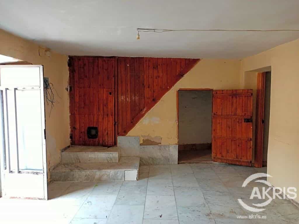 House in Alcabon, Castille-La Mancha 11519232