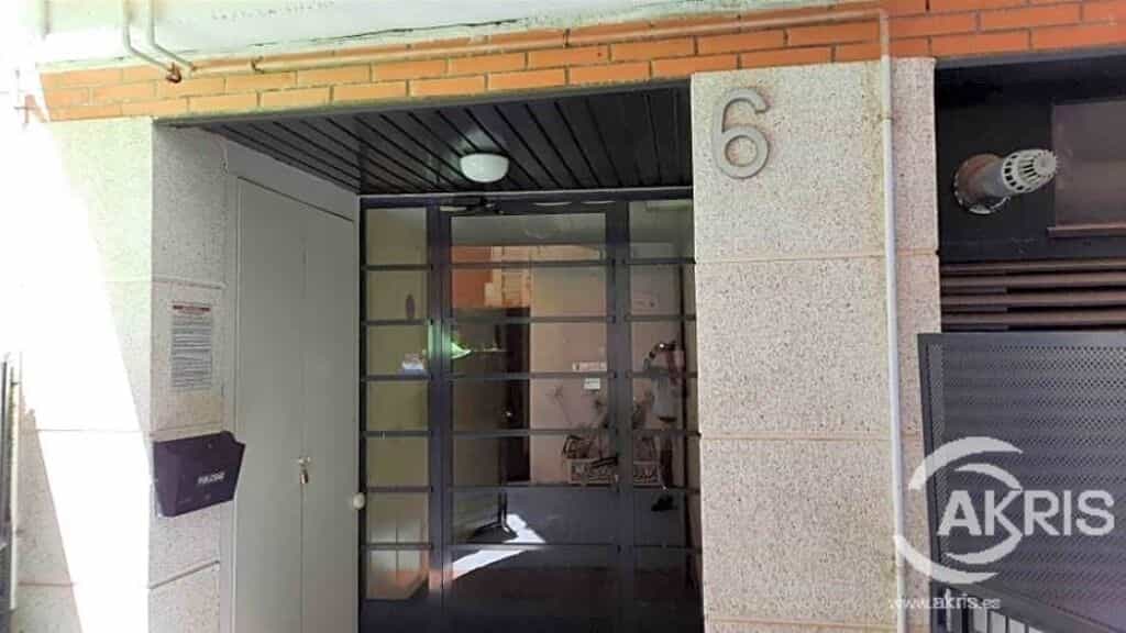Condominium dans Ocaña, Castilla-La Mancha 11519251