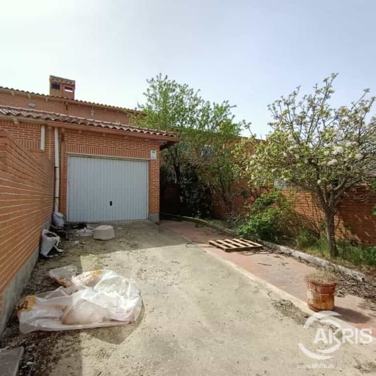 Rumah di Lominchar, Kastilia-La Mancha 11519275